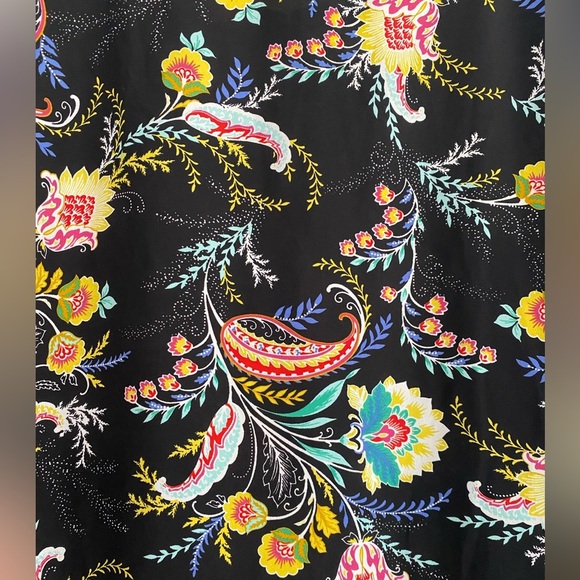 LOFT Top, Long Sleeve, Button Cuffs, Key Hole Cut, Floral,Paisley,Romantic, Sz S - Picture 7 of 8